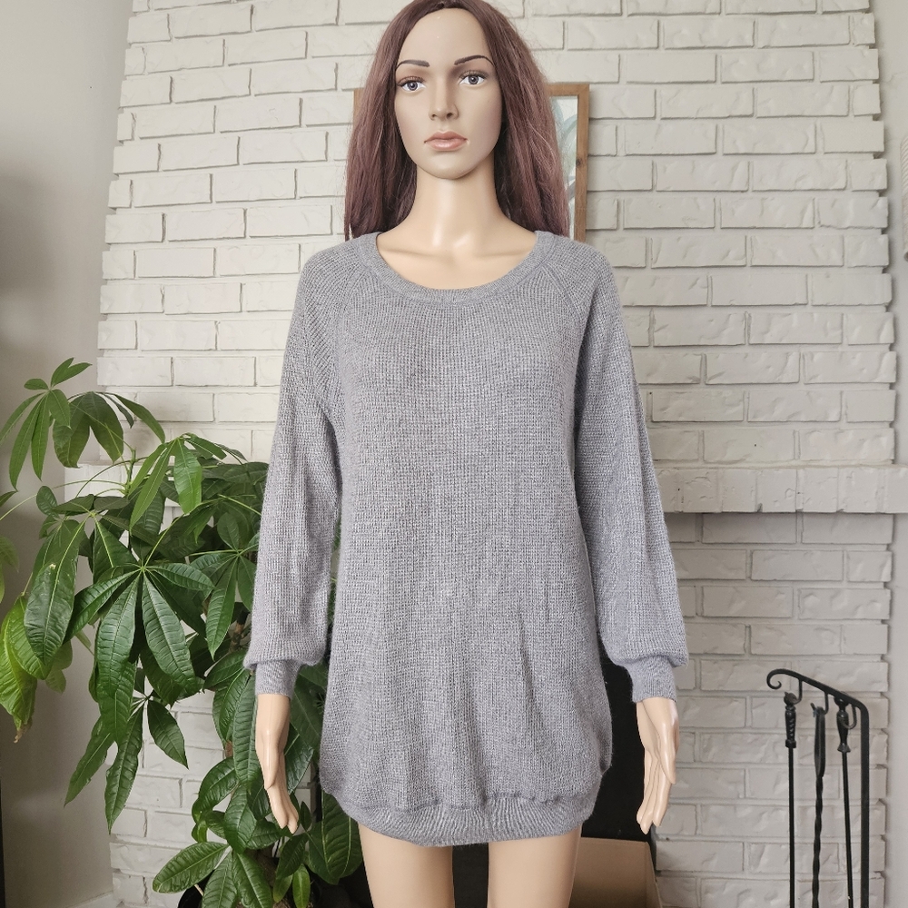 Aritzia Talula Gray Women's Knit Sweater Dress Long Line Loose Fit